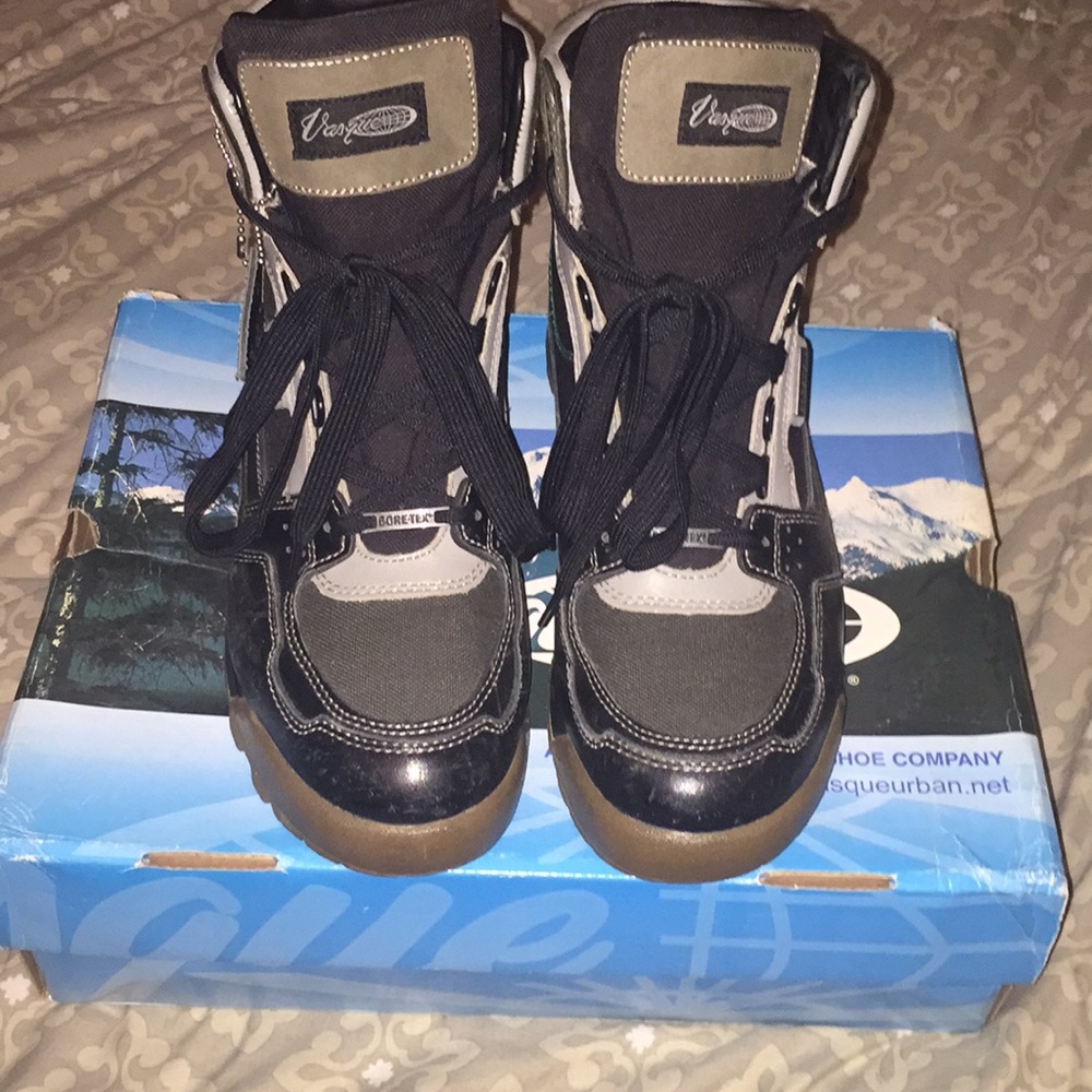 Vasque Gore-Tex waterproof boots 10 1/2